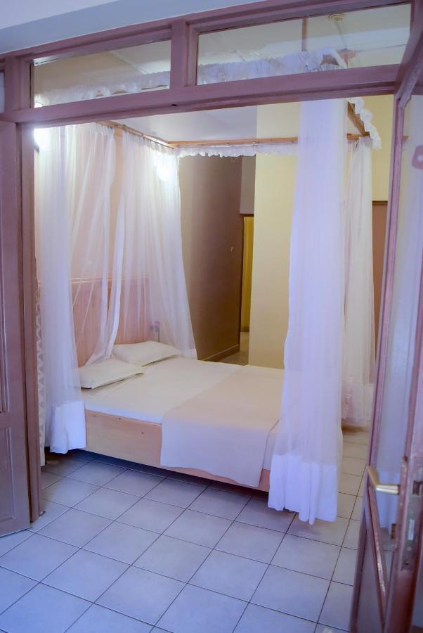 Botanika Hotel Bujumbura Exterior photo